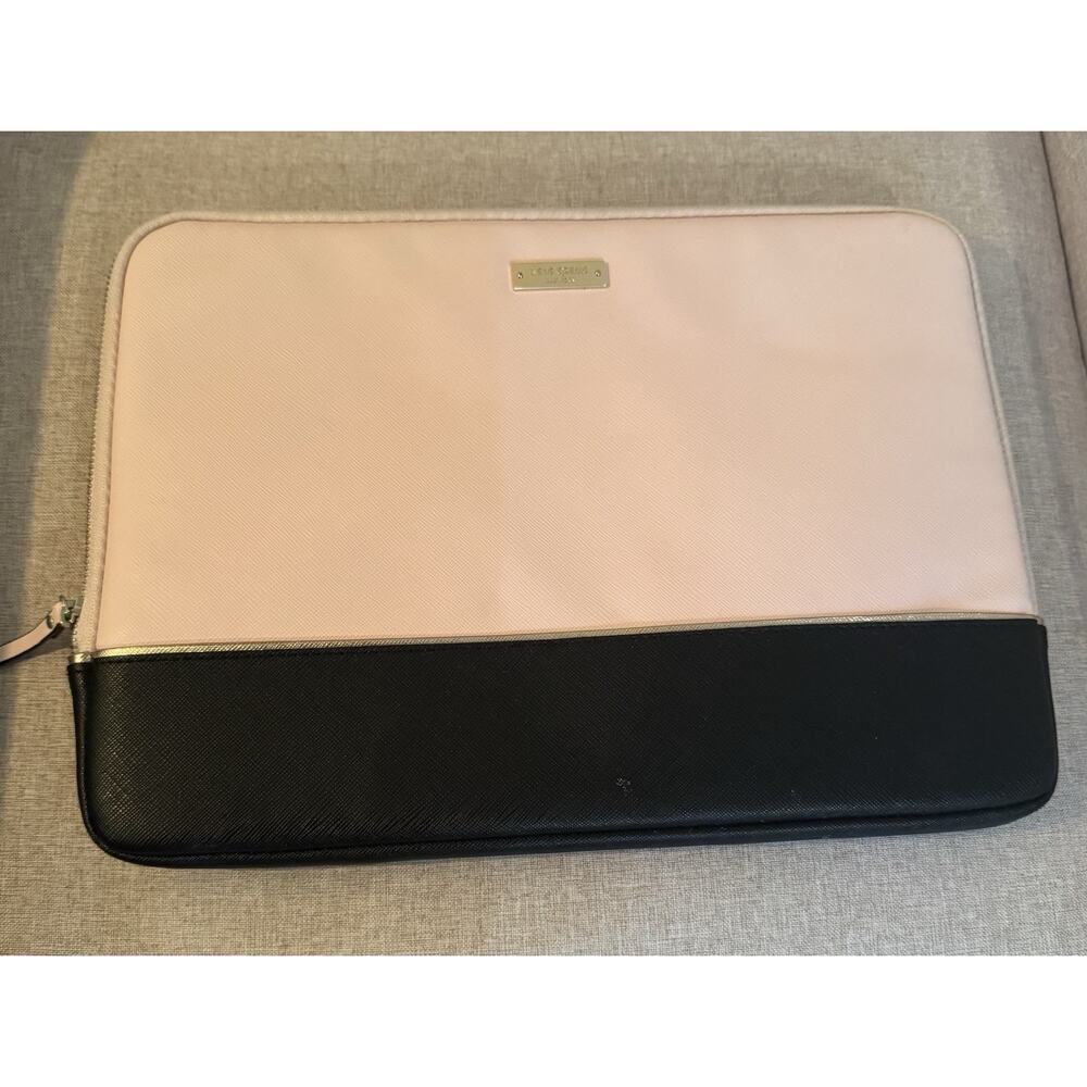 Kate Spade Black & Pink Laptop Computer Padded Case Sleeve Zip Saffiano Leather